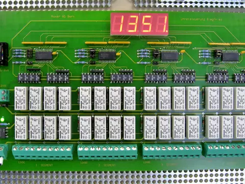 Wyler+Roser AG Maschinenbau + Elektronik  Ziegelackerstrasse 9A 3027 Bern Schweiz Maschinenbau Elektronik Mechanik Kollektordrehmaschine KDM Ankerausgleichfräsmaschine AAFM